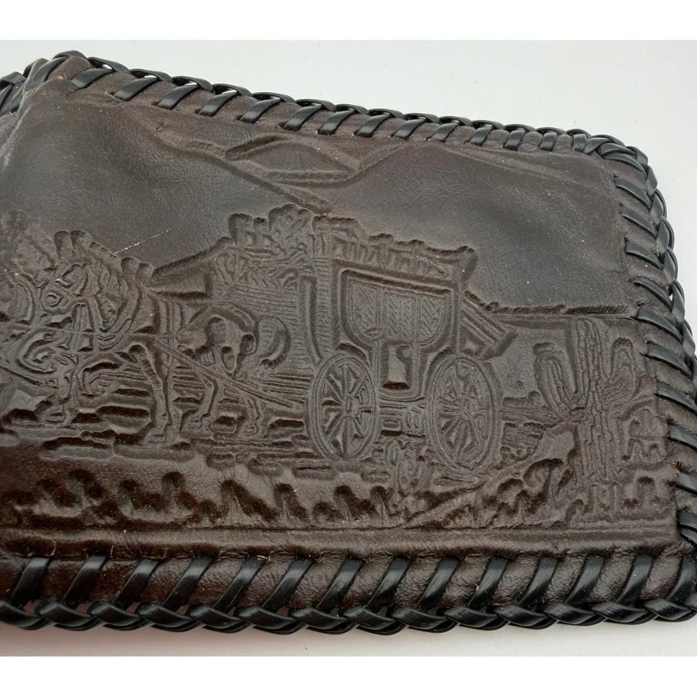 Vintage Tooled Leather Western Bifold Wallet Stagecoach Desert Scene Brown